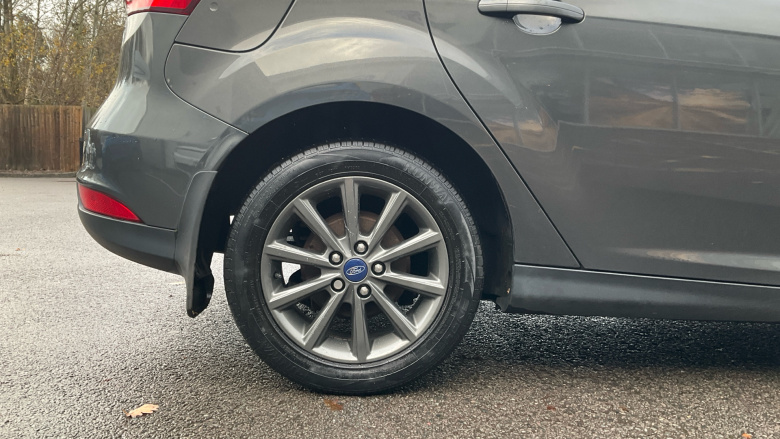 Ford Focus 1.0 EcoBoost 125 Titanium 5dr Petrol Hatchback